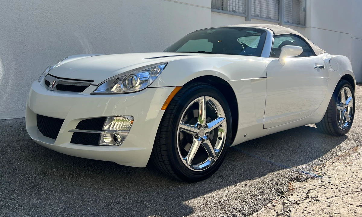 2007 Saturn Sky - Image 6 of 31