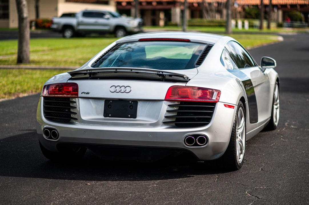2008 Audi 42 R8 - Image 24 of 31