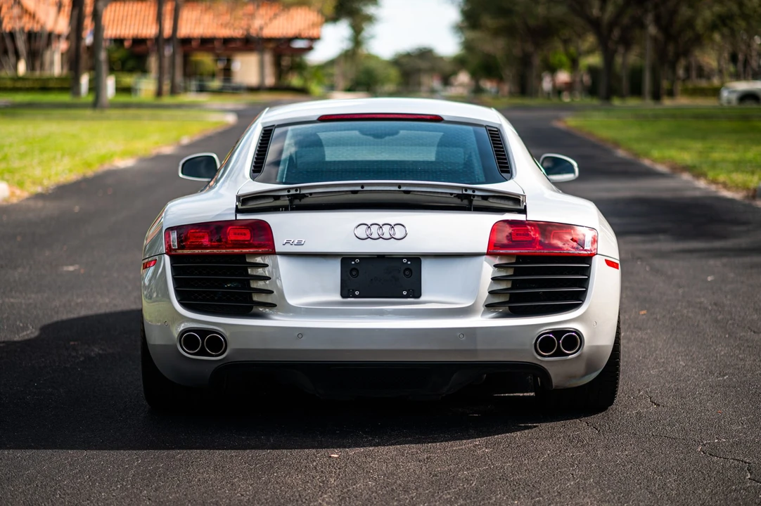2008 Audi 42 R8 - Image 22 of 31
