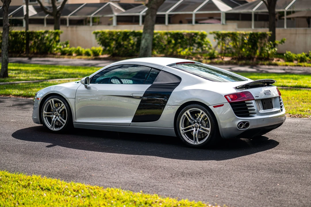 2008 Audi 42 R8 - Image 17 of 31