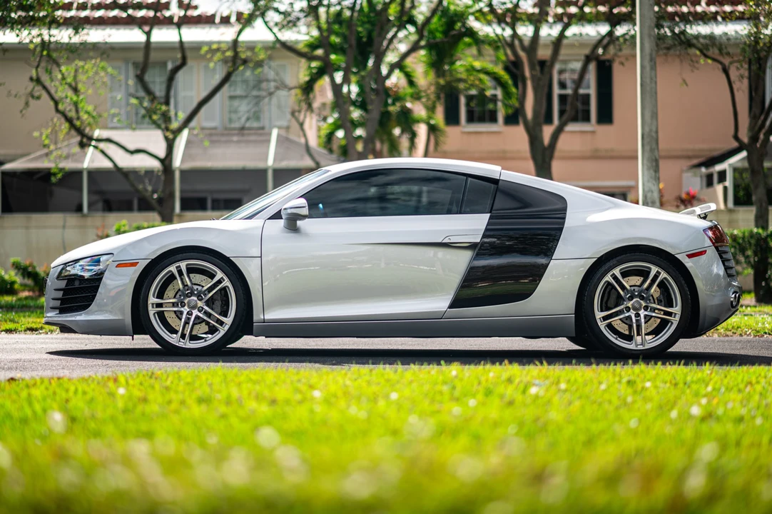 2008 Audi 42 R8 - Image 14 of 31