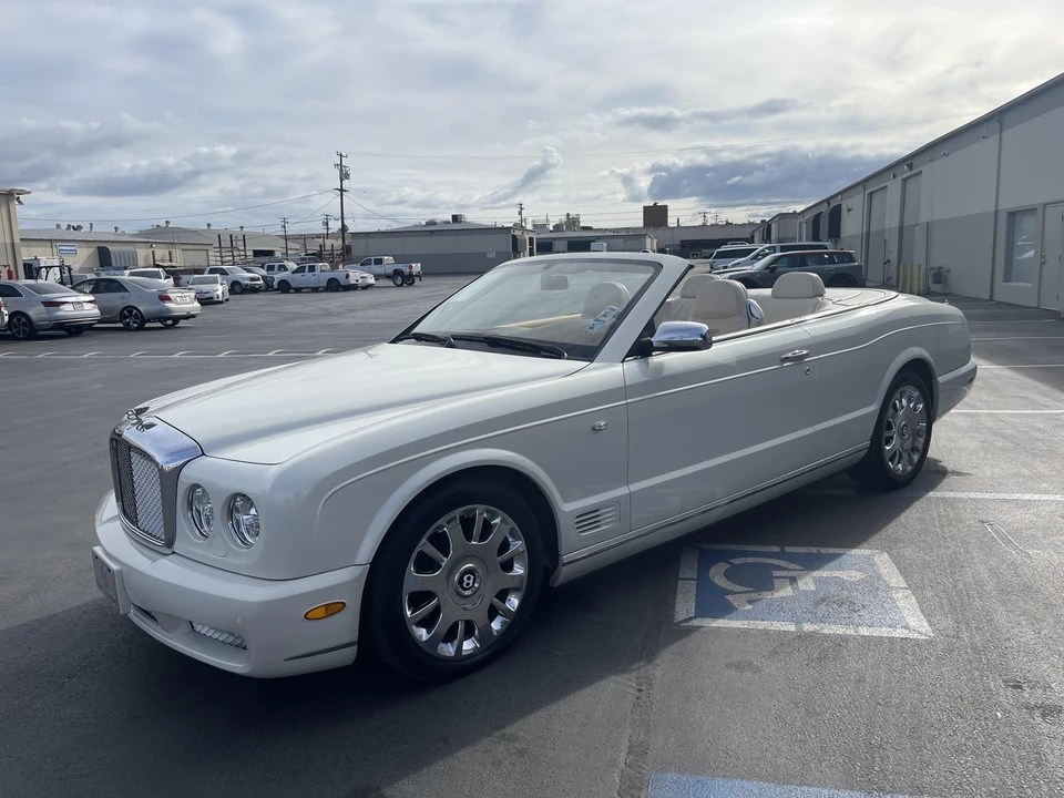 2008 Bentley Azure 2nd Gen - Image 2 of 31