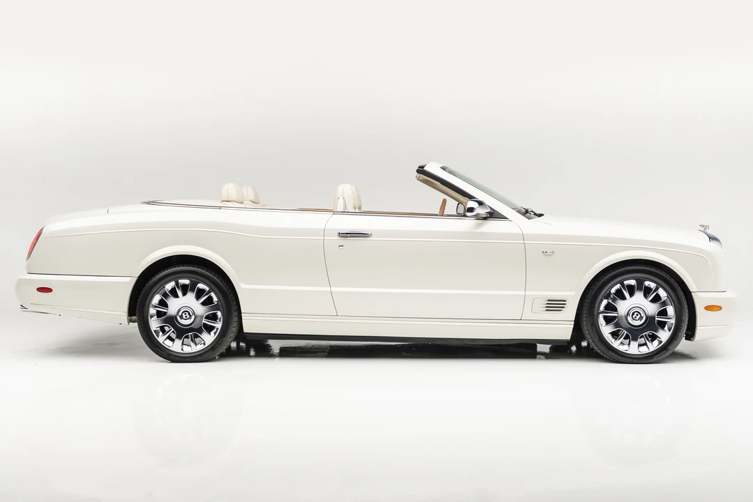 2008 Bentley Azure 2nd Gen - Image 11 of 31