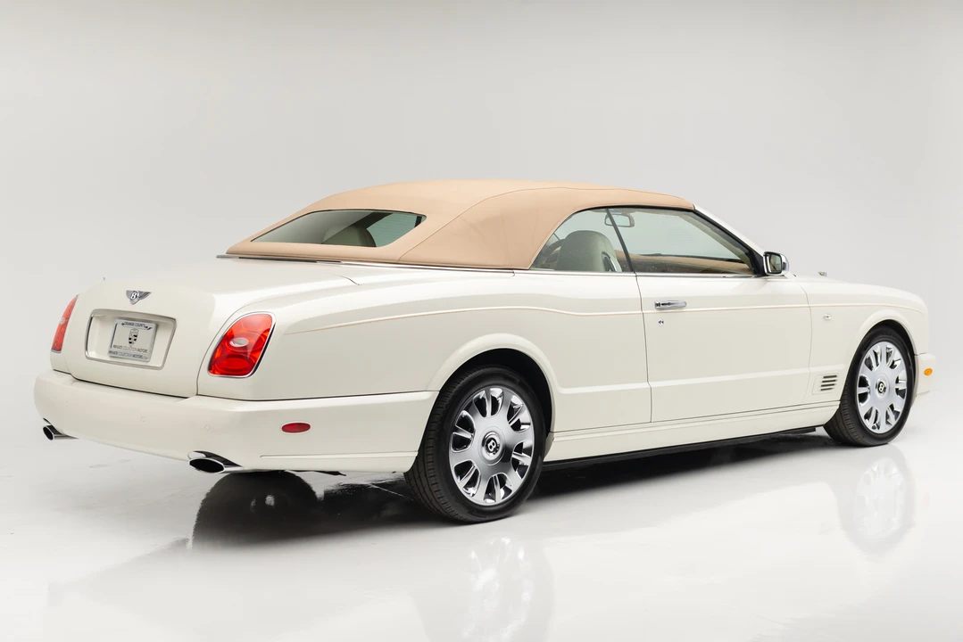 2008 Bentley Azure 2nd Gen - Image 17 of 31
