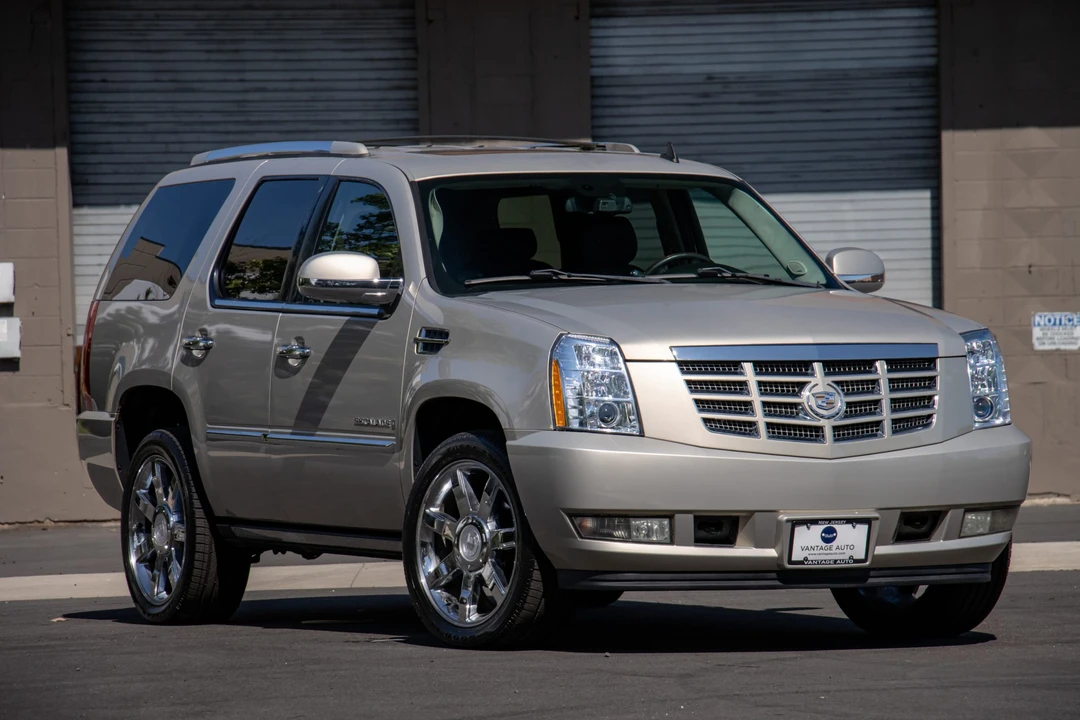2008 Cadillac Escalade & EXT 3rd Gen - Image 18 of 31