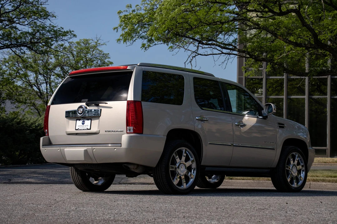 2008 Cadillac Escalade & EXT 3rd Gen - Image 11 of 31