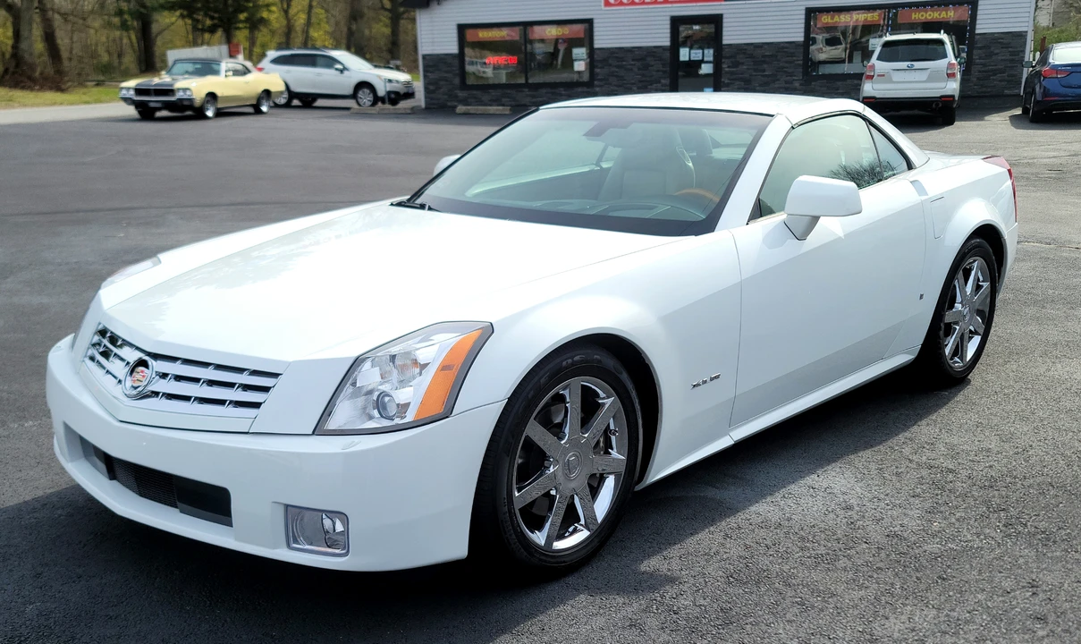 2008 Cadillac XLR - Image 20 of 31