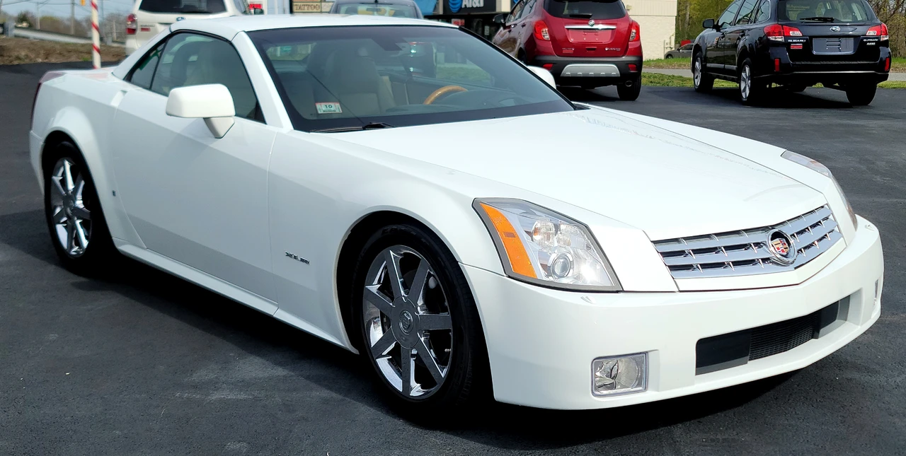 2008 Cadillac XLR - Image 30 of 31