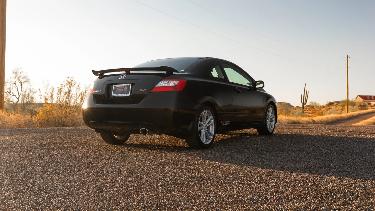 2008 Honda Civic Si 8th Gen - Image 16 of 31
