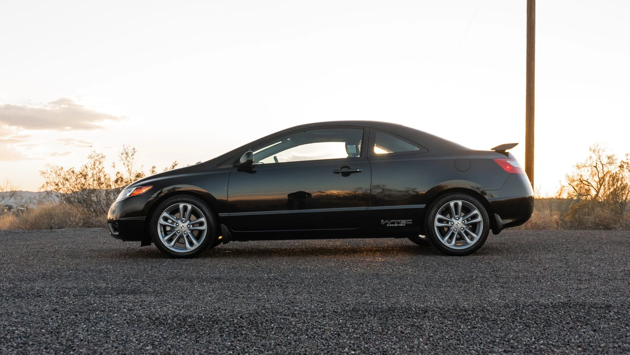 2008 Honda Civic Si 8th Gen - Image 23 of 31