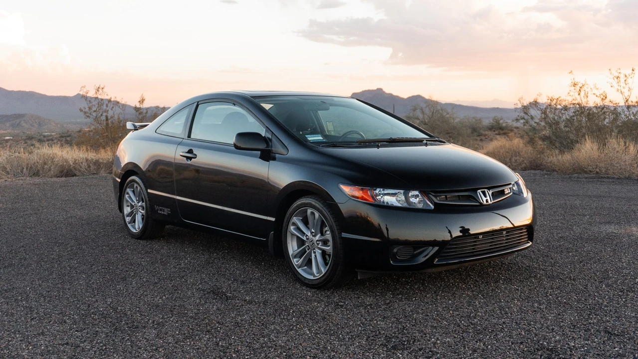 2008 Honda Civic Si 8th Gen - Image 8 of 31