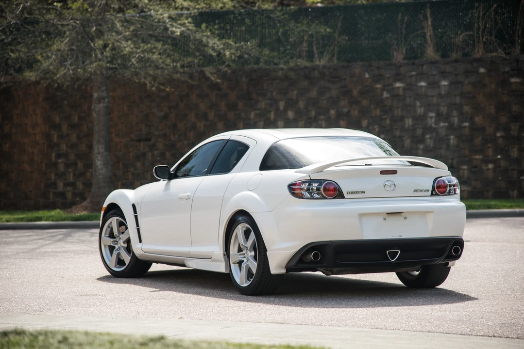 2008 Mazda RX-8 1st Gen - Image 11 of 31