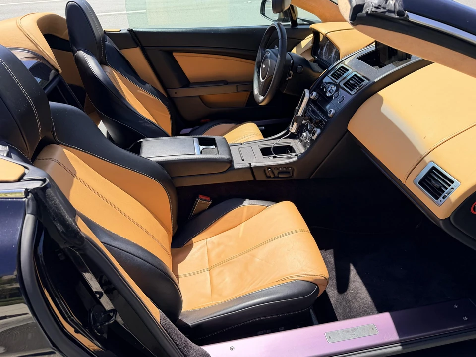 2009 Aston Martin V8 Vantage (2006-2017) - Image 30 of 31