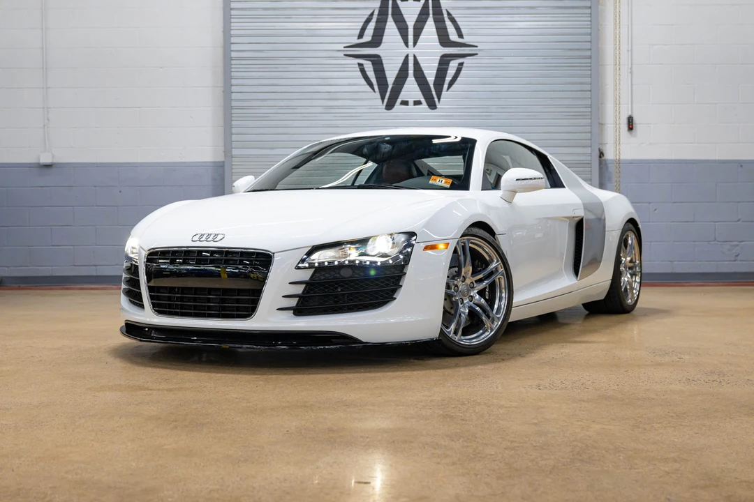 2009 Audi 42 R8 - Image 8 of 31