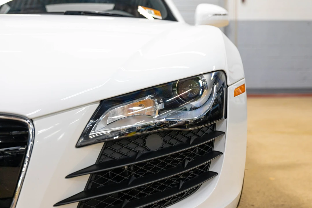 2009 Audi 42 R8 - Image 16 of 31