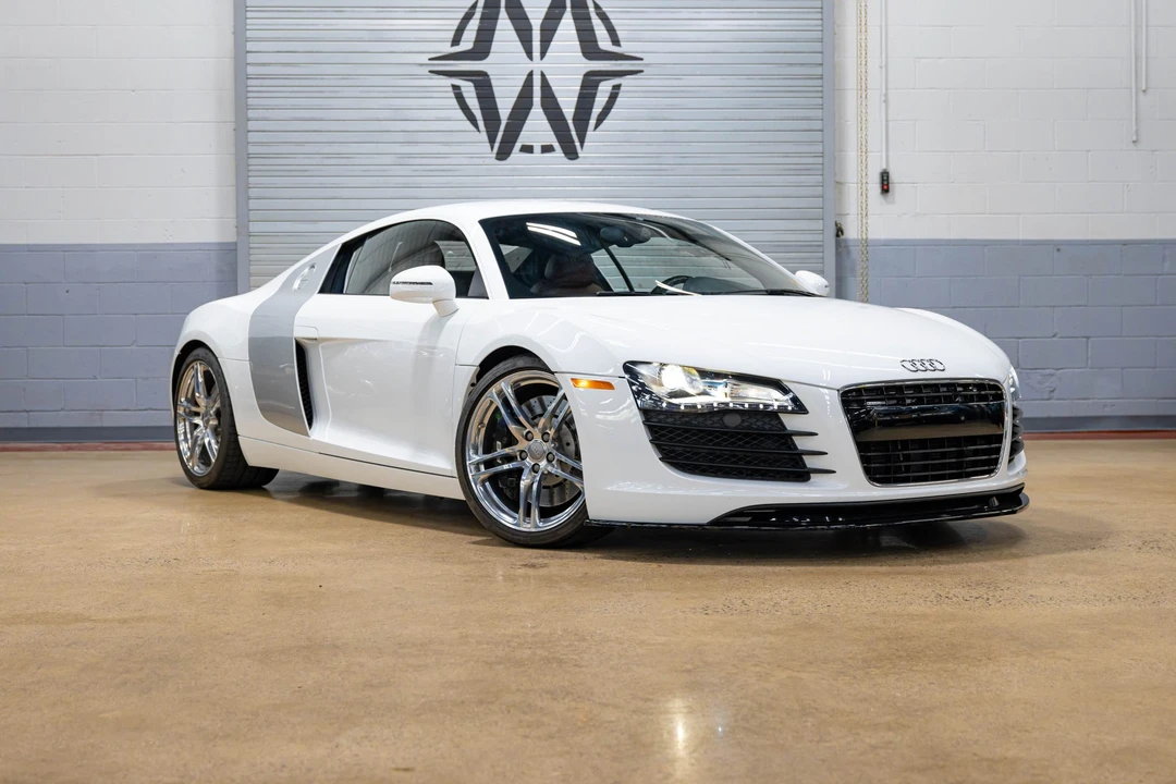2009 Audi 42 R8 - Image 2 of 31