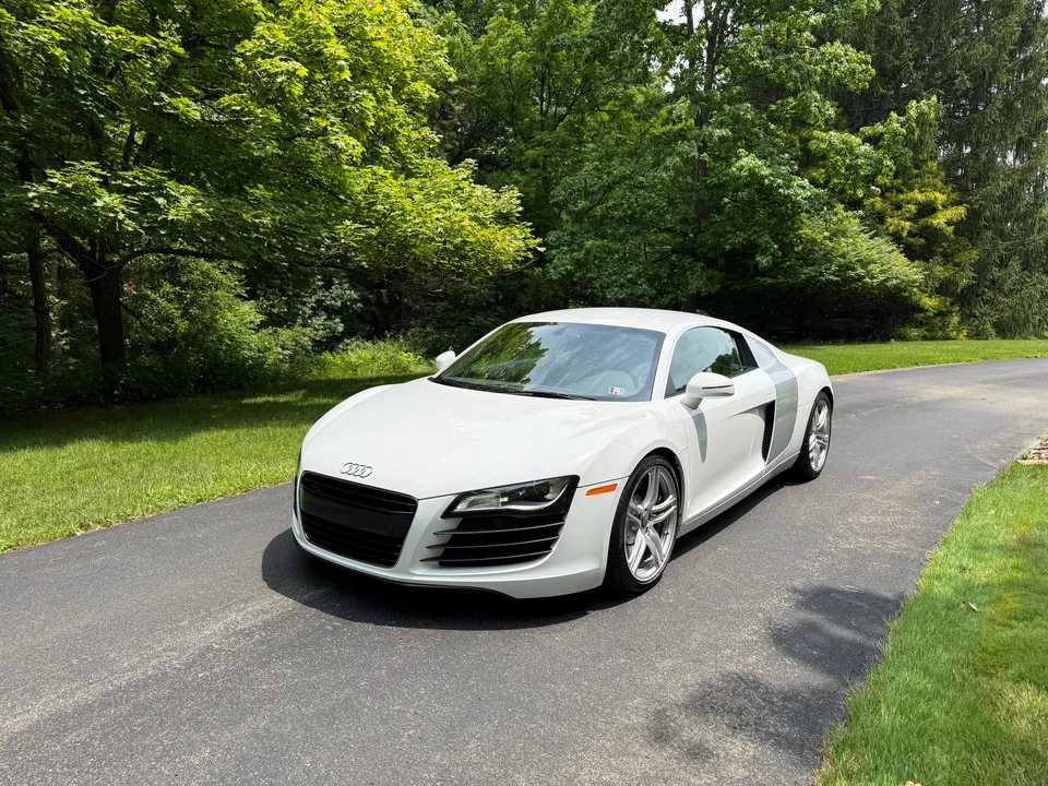 2009 Audi 42 R8 - Image 4 of 31