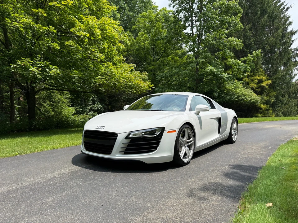 2009 Audi 42 R8 - Image 3 of 31