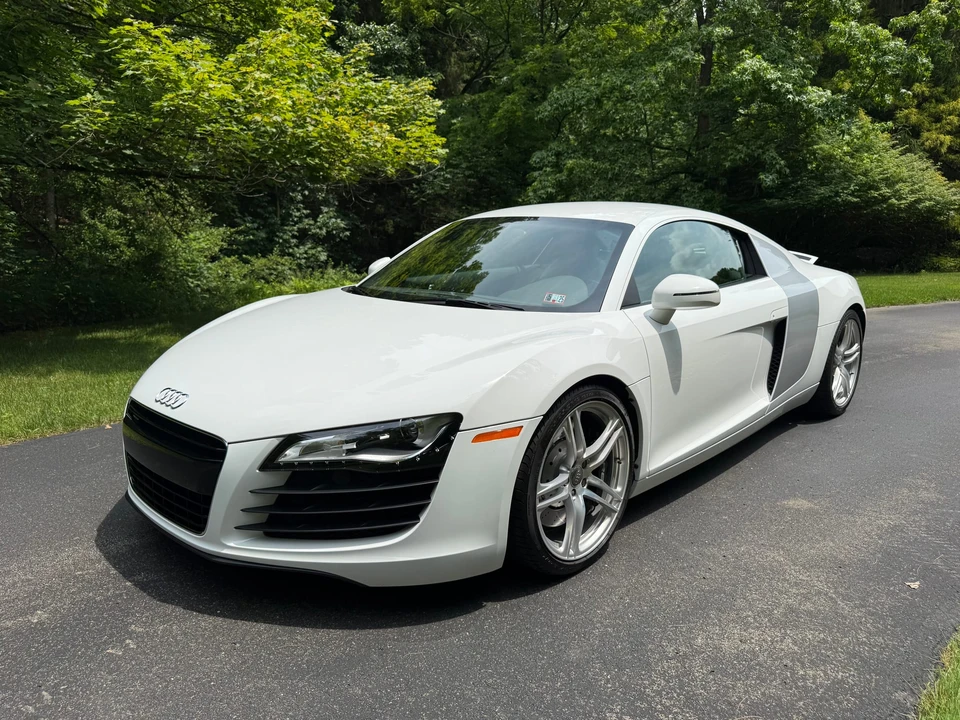 2009 Audi 42 R8 - Image 7 of 31