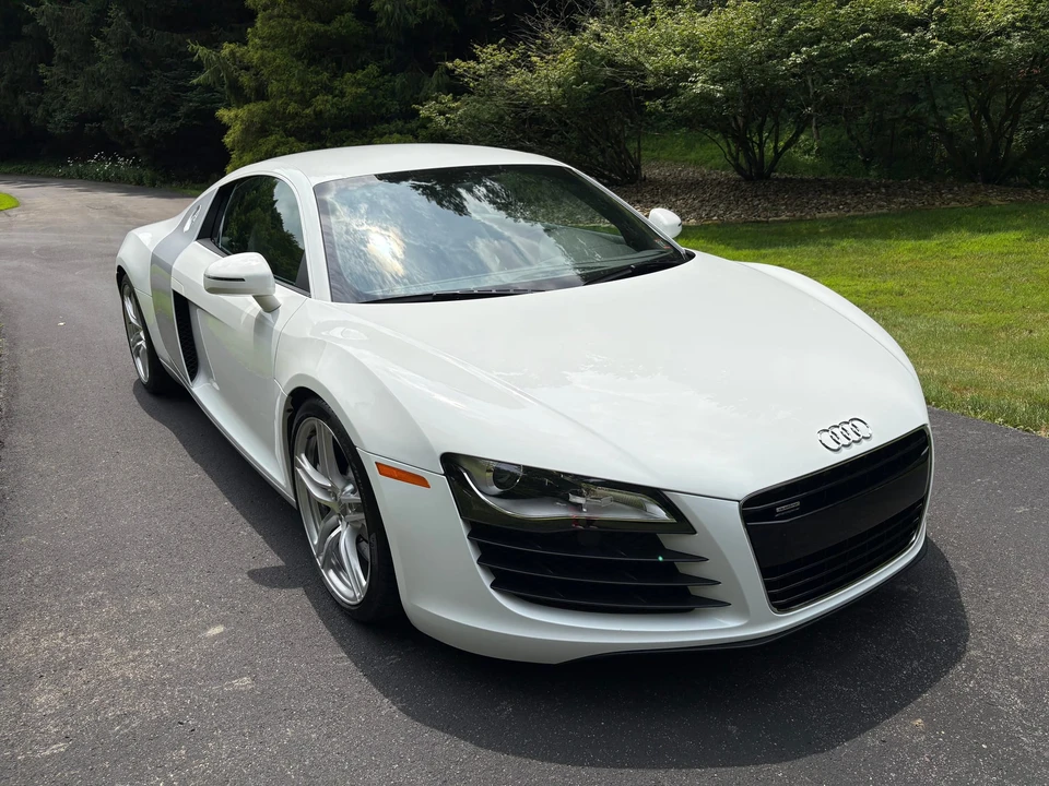 2009 Audi 42 R8 - Image 29 of 31