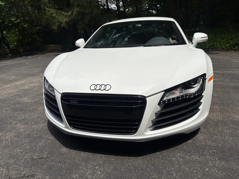 2009 Audi 42 R8 - Image 10 of 31