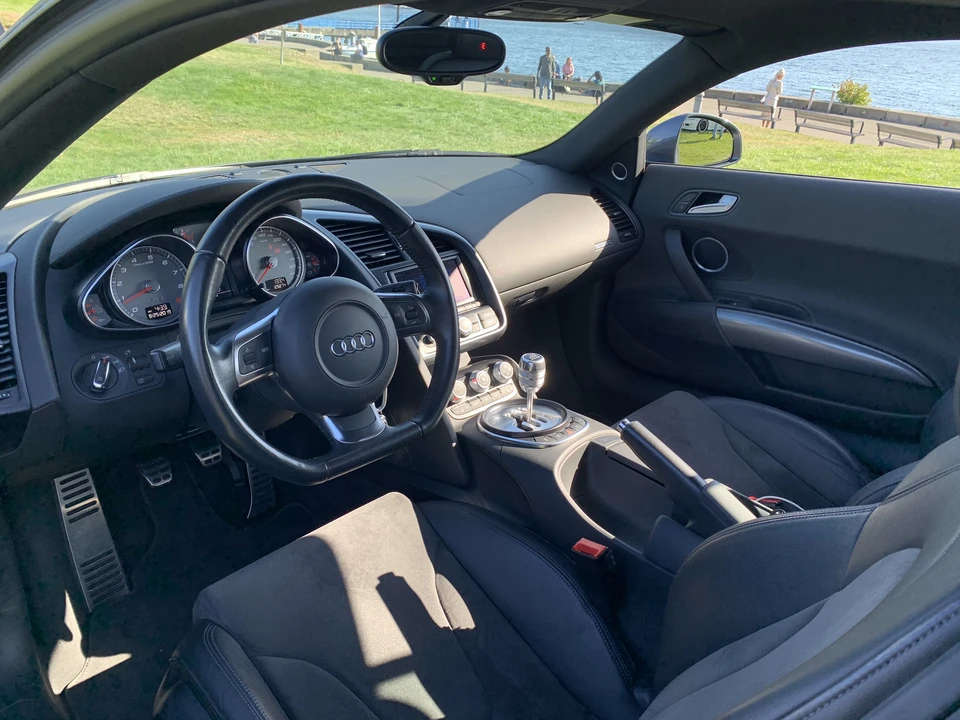 2009 Audi 42 R8 - Image 24 of 31