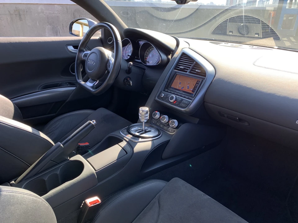 2009 Audi 42 R8 - Image 30 of 31