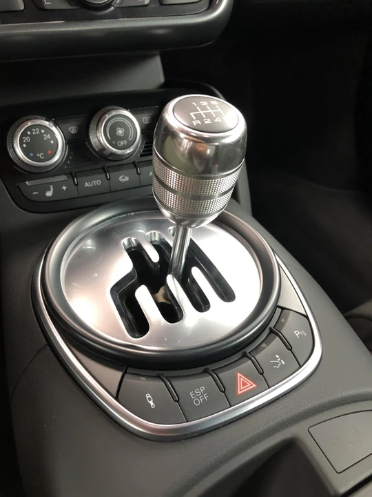 2009 Audi 42 R8 - Image 29 of 31