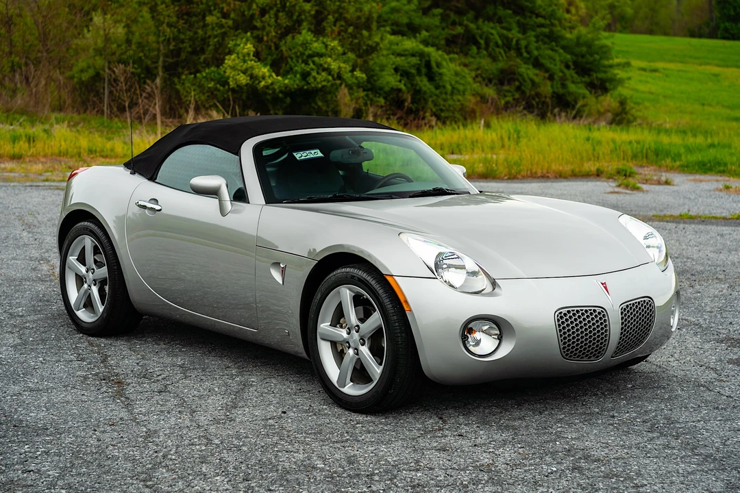 2009 Pontiac Solstice - Image 29 of 31