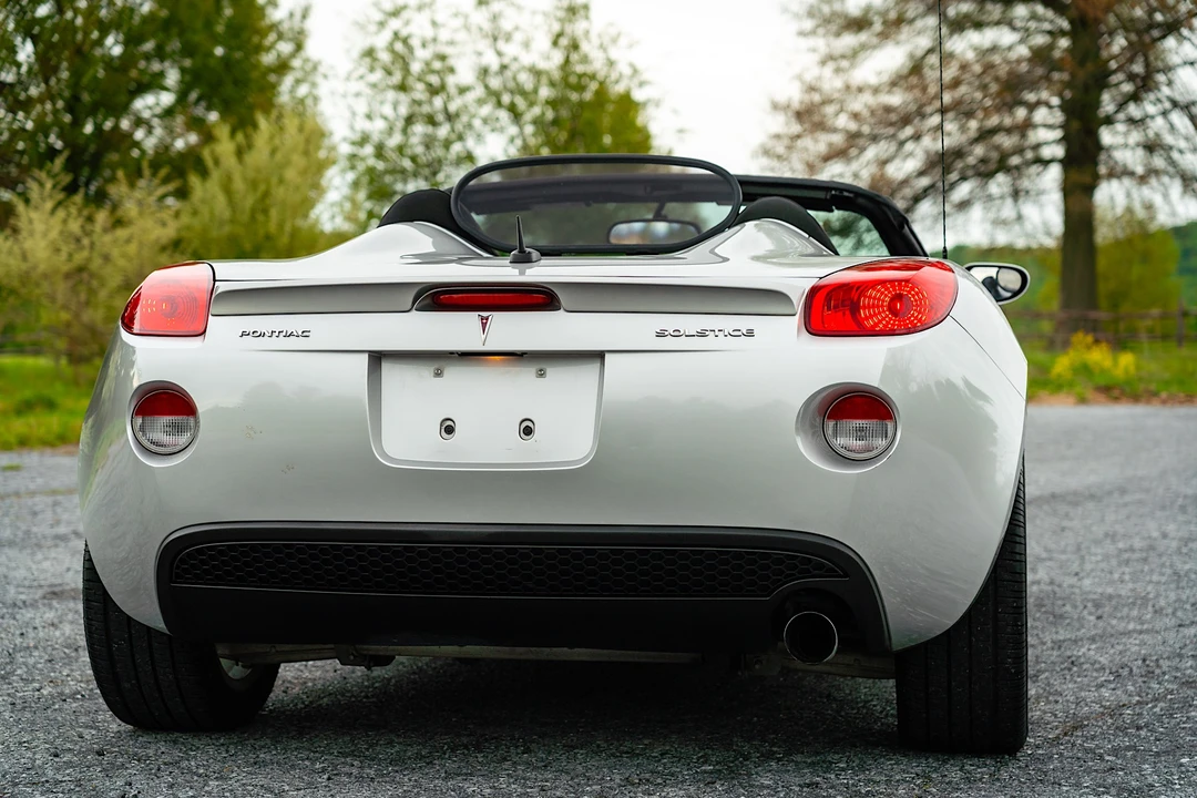 2009 Pontiac Solstice - Image 13 of 31
