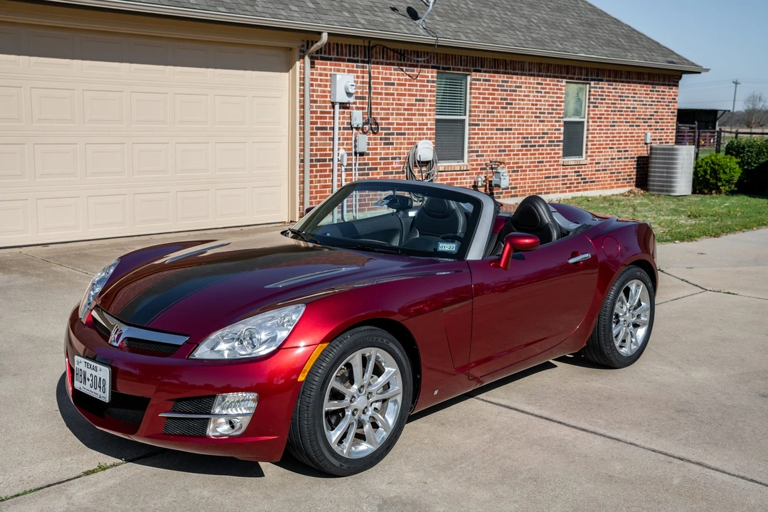2009 Saturn Sky - Image 19 of 31
