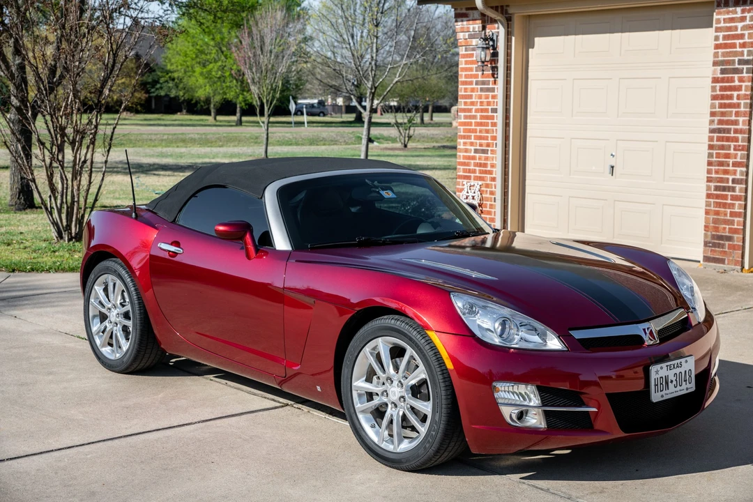 2009 Saturn Sky - Image 9 of 31