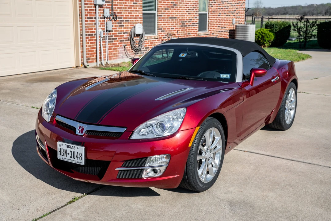 2009 Saturn Sky - Image 4 of 31