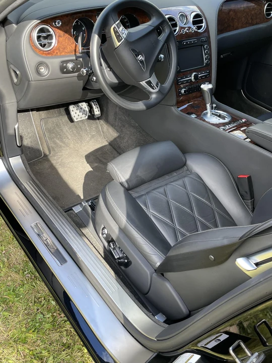 2010 Bentley Continental GT Speed 1st Gen - Image 24 of 31