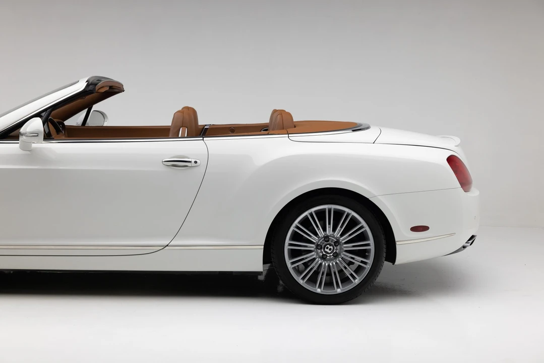 2010 Bentley Continental GTC - Image 28 of 31