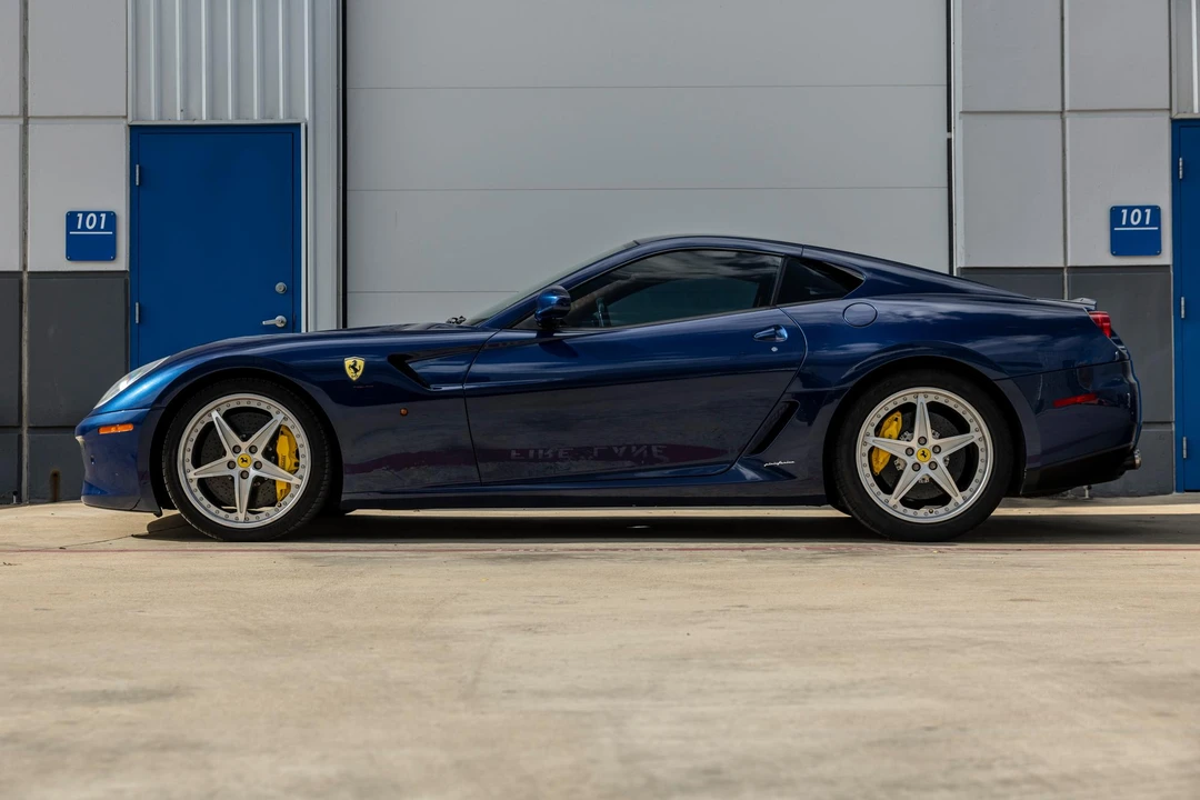 2010 Ferrari 599 GTB Fiorano - Image 9 of 31