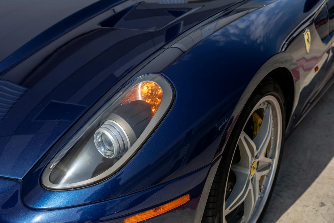 2010 Ferrari 599 GTB Fiorano - Image 14 of 31