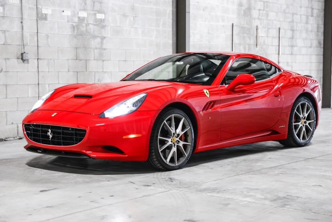 2010 Ferrari California - Image 4 of 31