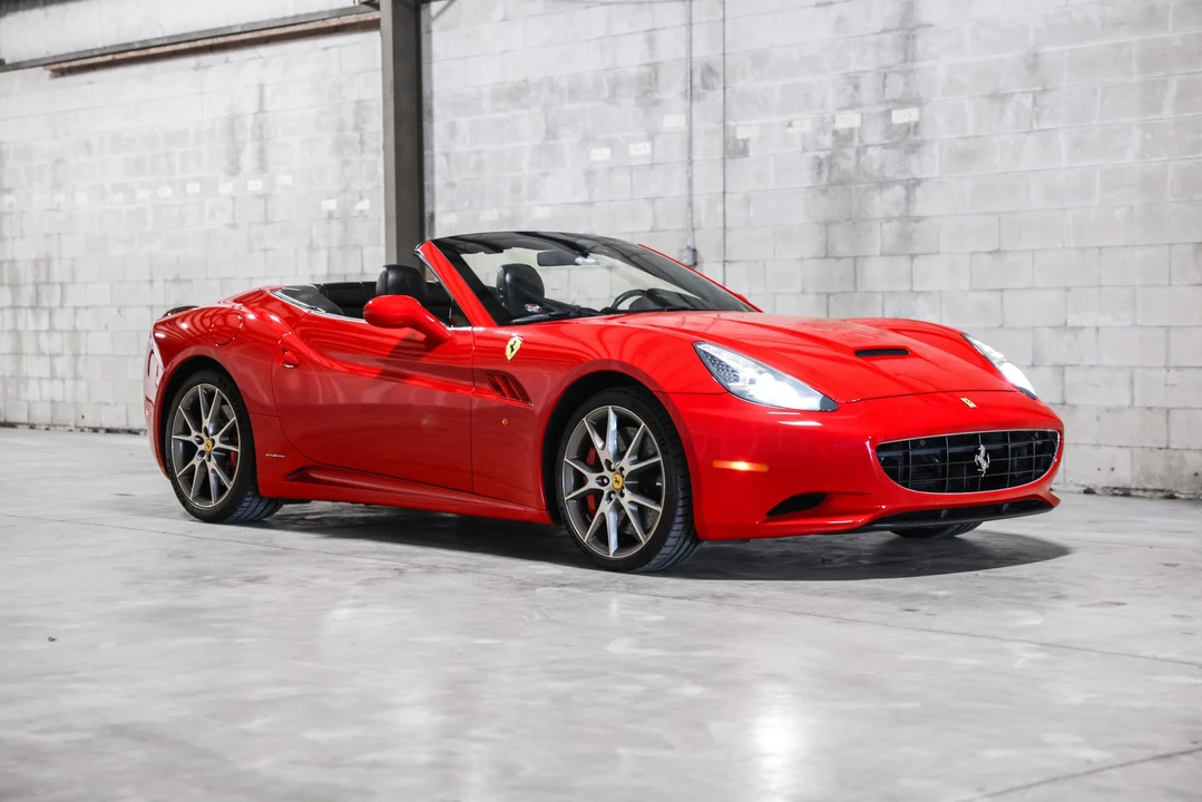 2010 Ferrari California - Image 9 of 31