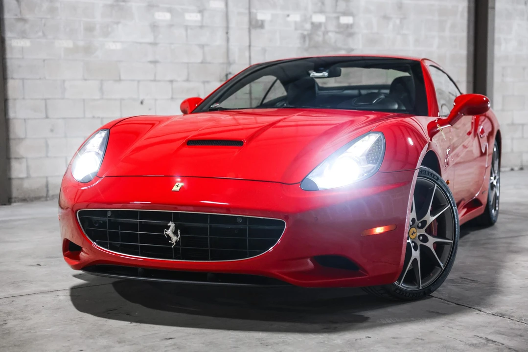2010 Ferrari California - Image 6 of 31