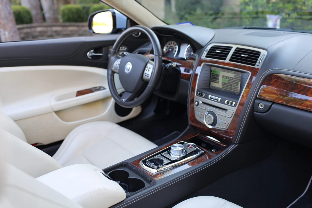 2010 Jaguar X150 XKR - Image 31 of 31