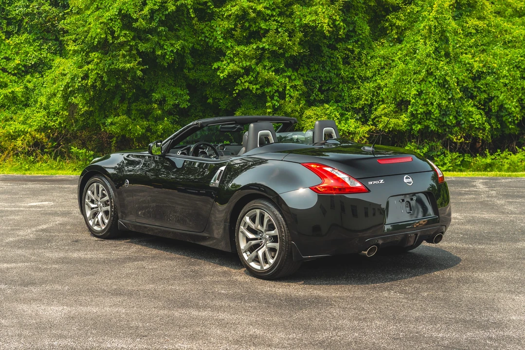 2010 Nissan 370Z 6th Gen - Image 14 of 31