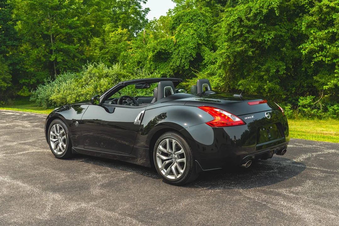2010 Nissan 370Z 6th Gen - Image 15 of 31