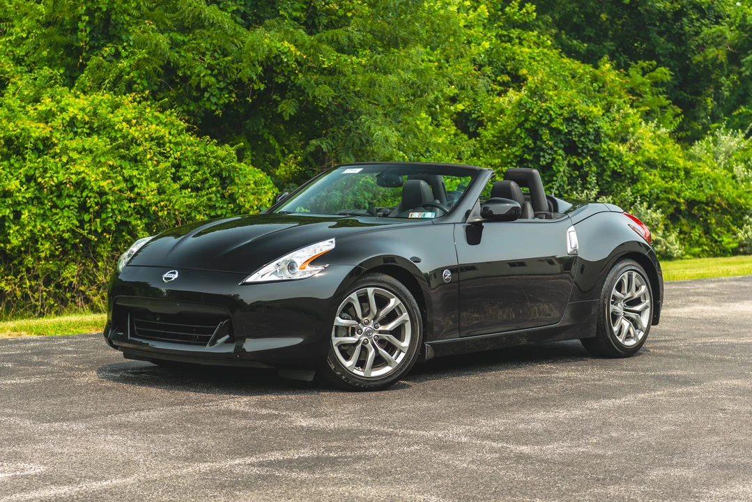 2010 Nissan 370Z 6th Gen - Image 2 of 31