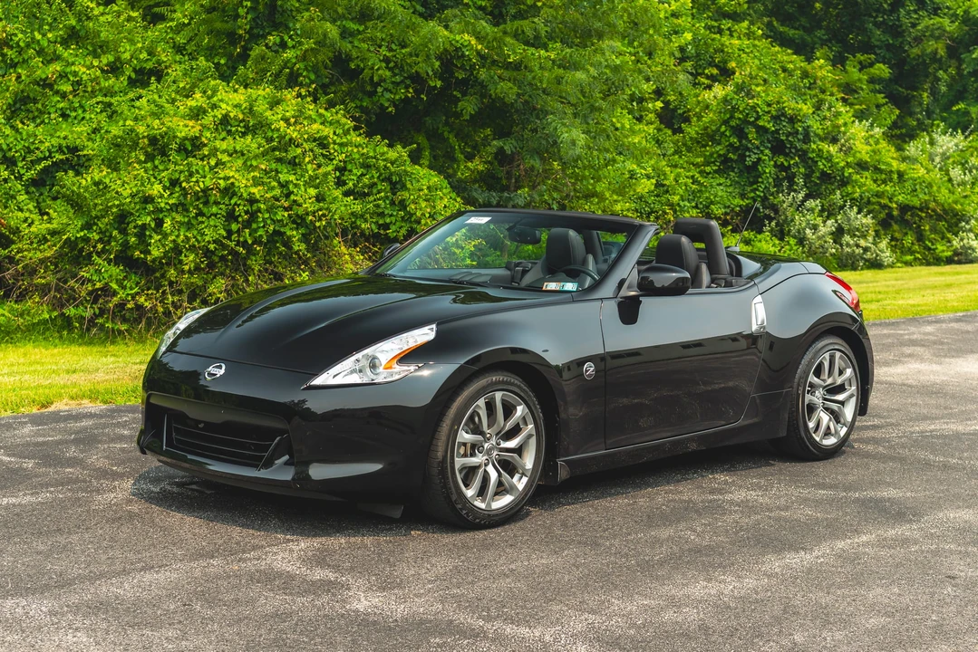 2010 Nissan 370Z 6th Gen - Image 5 of 31