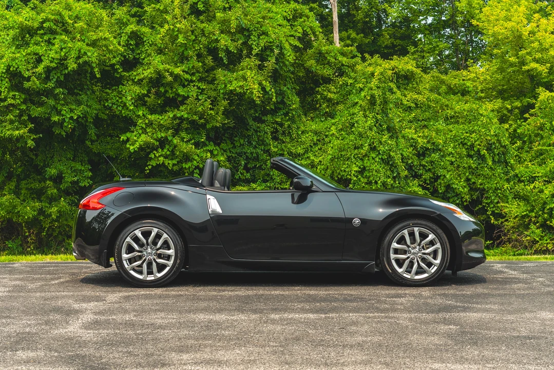 2010 Nissan 370Z 6th Gen - Image 28 of 31