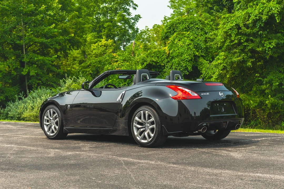 2010 Nissan 370Z 6th Gen - Image 11 of 31