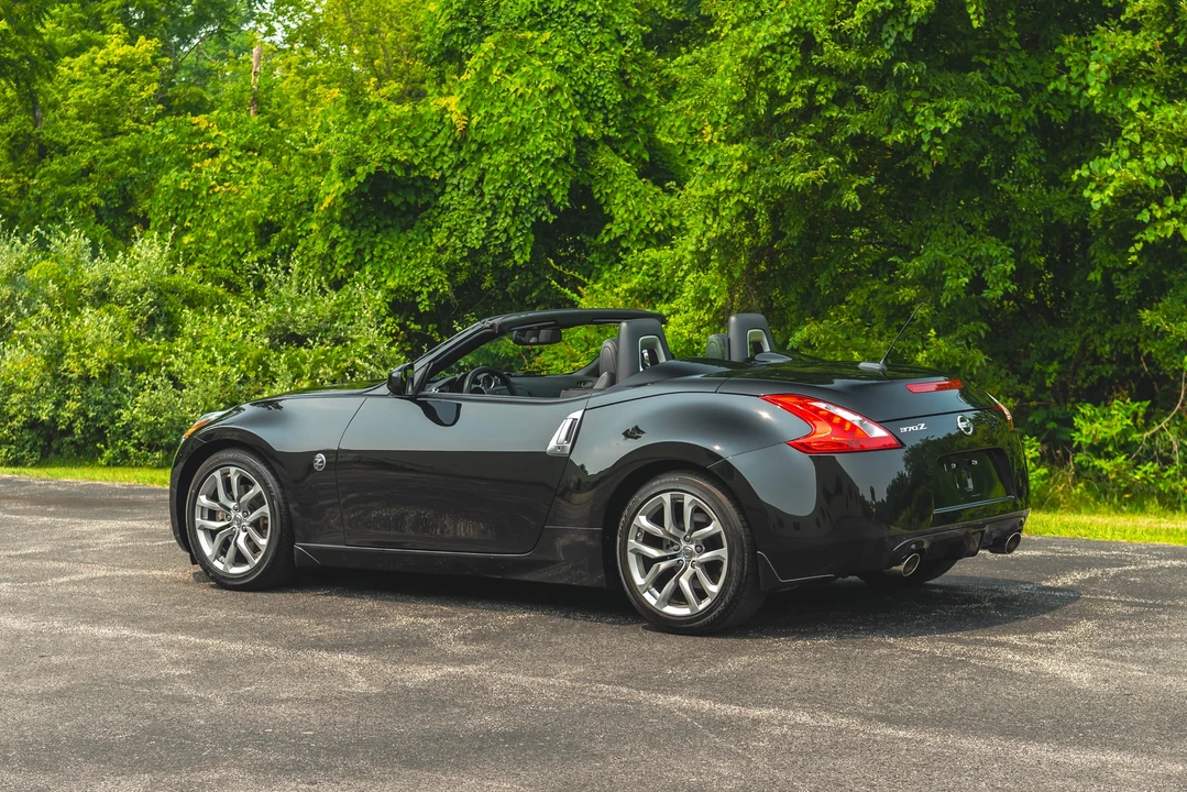 2010 Nissan 370Z 6th Gen - Image 12 of 31