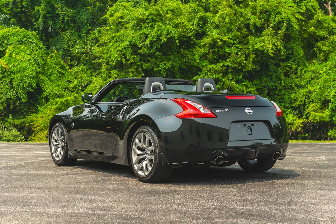 2010 Nissan 370Z 6th Gen - Image 19 of 31