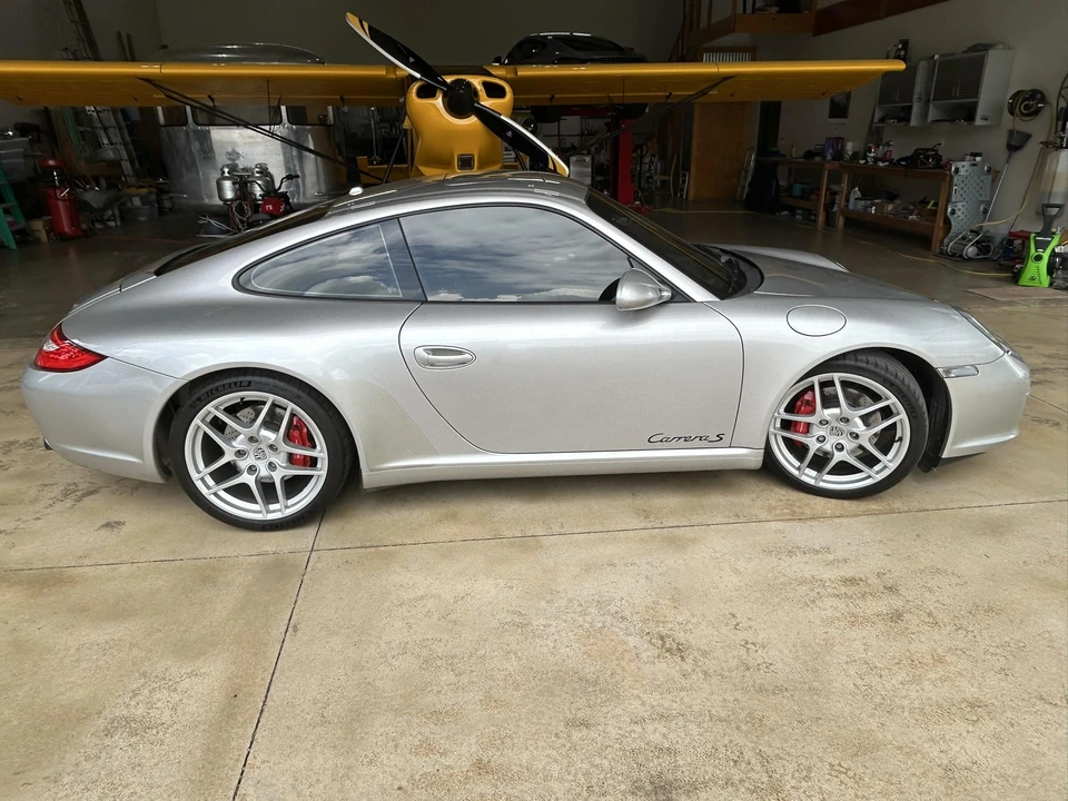2010 Porsche 997 Carrera S - Image 19 of 31